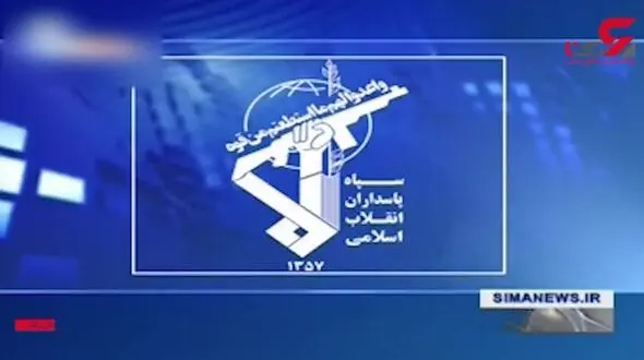 فیلم لحظه توقیف کشتی سوخت قاچاق توسط شناور سپاه/ در جزیره لارک رخ داد