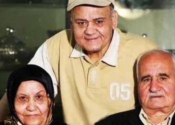 نگاهی به حضور احساسی و دلگرم کننده بازیگران در مراسم ختم پدر کمدین محبوب اکبر عبدی/ استایل نسرین مقانلو، مرجلنه گلچین،فریبا کوثری، رضا بنفشه‌خواه و ...