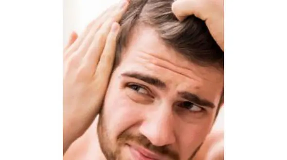 دلایل افزایش ریزش مو در تابستان 