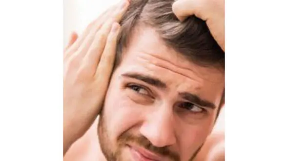 دلایل افزایش ریزش مو در تابستان 