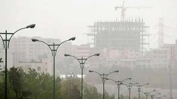 پیش‌بینی غبار و کاهش دید افقی در آسمان لرستان