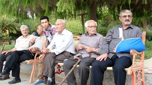 شرایط بازنشستگی کشاورزان با ۱۰ سال سابقه اعلام شد