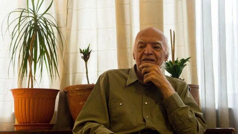 یکم شهریور زادروز نجف دریابندری؛ مترجمی که ادبیات جهان را به زبان فارسی آورد