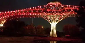 پل طبیعت امشب نارنجی می‌شود 