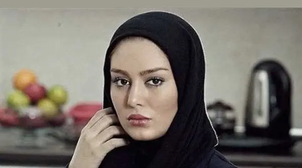 عکس مادر زیبا و جوانتر  سحر قریشی در دبی /  حاشیه سازتر از خانم بازیگر !