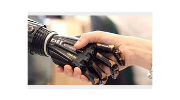 بهترین هدیه کریسمس به پسر 10 ساله اسکاتلندی بدون دست