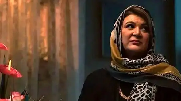 عکس سفر در زمان/«نقی، ارسطو و هما» در اتاق گریم سریال پایتخت 6 / یادش بخیر