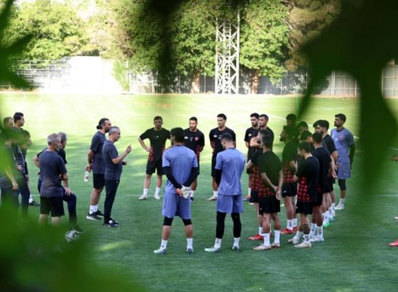 زوج دفاعی پرسپولیس در آزمون حساس؛ جوانان جویای‌نام در مرکز توجه!