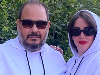عکس / نوشته روی سنگ مزار خانه ابدی رضا داوود نژاد  / دوست ندارم به مرگ و سنگ قبر فکر کنم ...ولی روی آن بنویسید ....