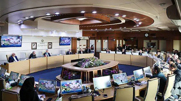 دولت می‌تواند با هدایت صحیح منابع کمبود پزشک در مناطق محروم را جبران کند 