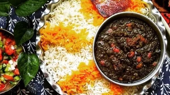 خلاقیت منحصربفرد آشپز ایرانی در تزیین قورمه سبزی جهانی شد/ خلاقیت های قبل از تو سو تفاهم بود + عکس