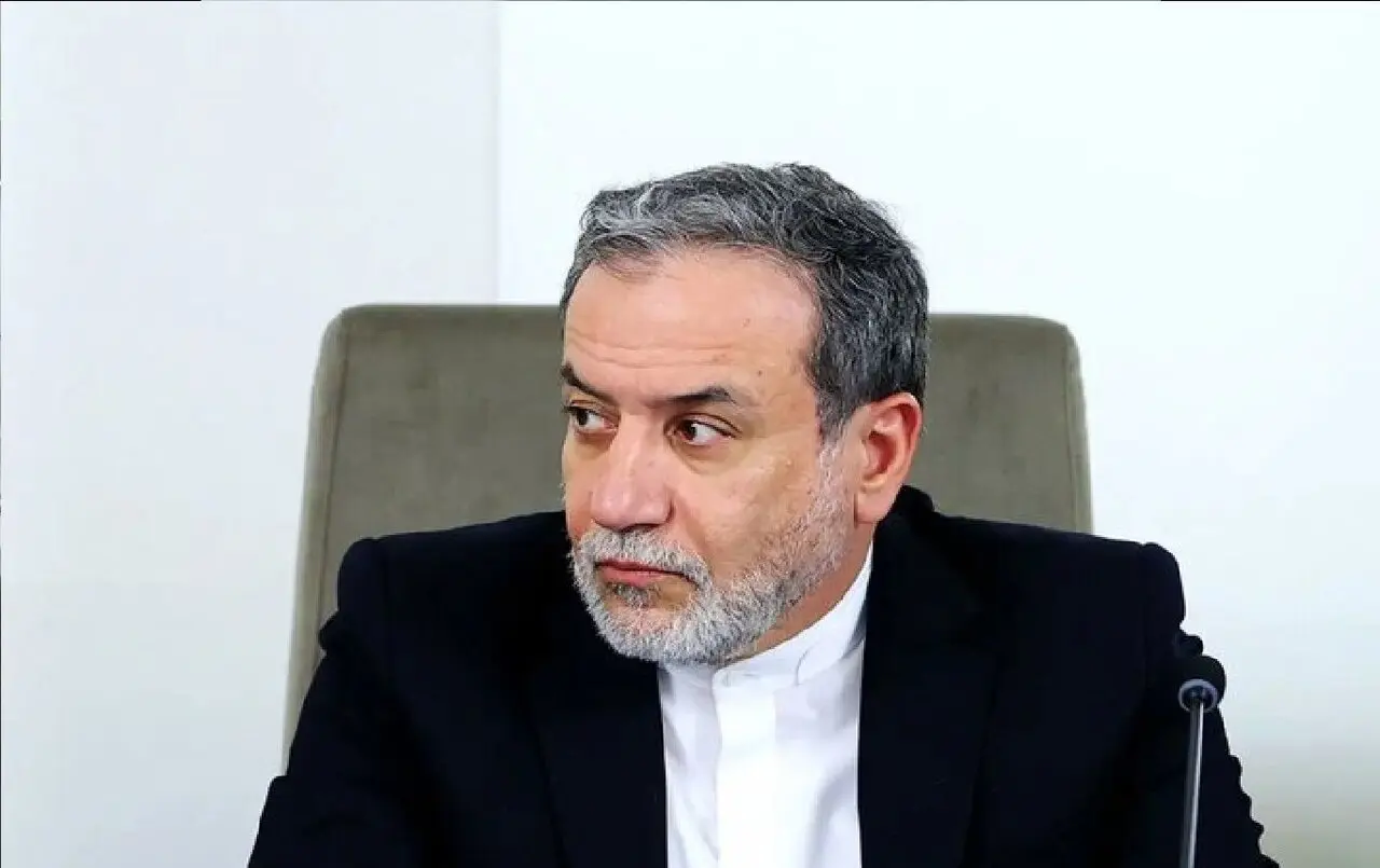 سید عباس عراقچی عزادار شد؛ واکنش ها به این خبر
