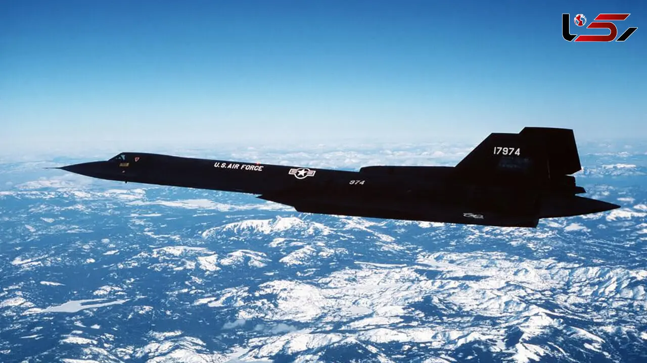 هواپیمای جاسوسی SR-71 بلک‌برد آمریکا در ارتفاع ۷۹ هزار پایی متلاشی شد اما خلبان زنده ماند