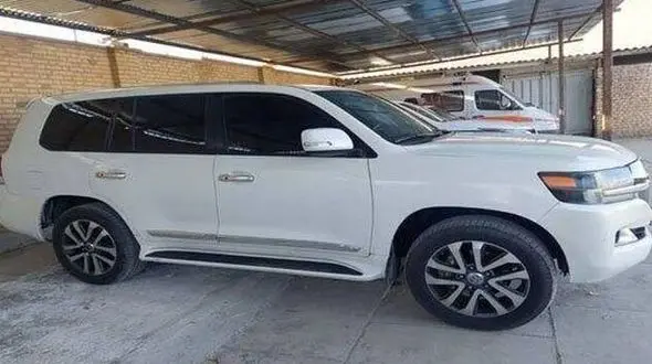 توقیف هایلوکس متواری در عملیات پلیس / در نی ریز رخ داد