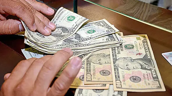 قیمت دلار و قیمت یورو امروز سه شنبه 16 دی ماه 99 + جدول