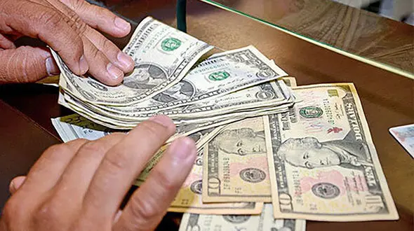 قیمت دلار و قیمت یورو امروز سه شنبه 16 دی ماه 99 + جدول