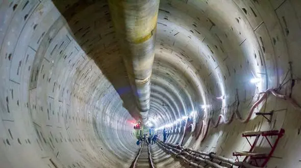 فاز نخست متروی اصفهان چه زمانی بهره برداری می شود؟