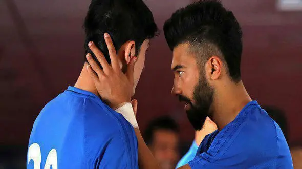 آزمون: ایجنت اسکوچیچ را نمی‌شناسم؛ کاری که با او شد نامردی بود/ خیلی از بازیکنان زیرآب همدیگر را می‌زنند