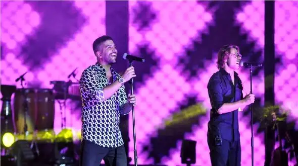 فیلم آواز احساسی/زانیار و ایهام با رفتنت یعنی مصیبت کل مردم سیدنی رو به گریه انداختن