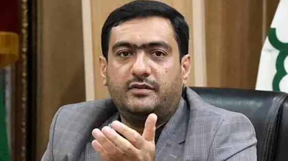 هزار دکل غیرمجاز در تهران بلاتکلیف مانده‌اند/ هشدار شورای شهر به شهرداری + فیلم