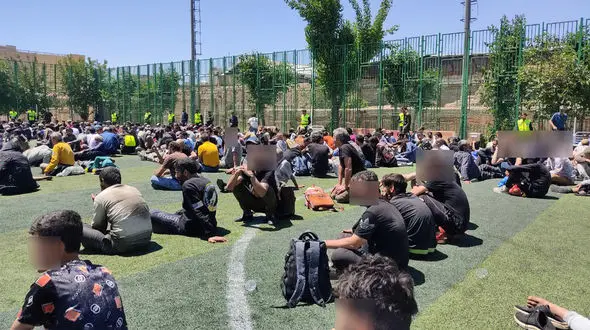 کشف بیش از 2 تن مواد مخدر در تهران / بازداشت معتادان متجاهر ادامه دارد + فیلم