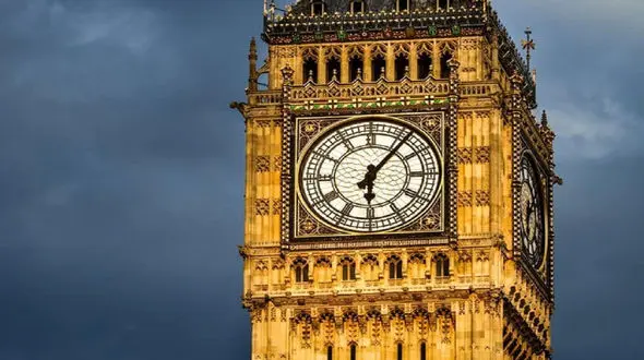 نوسازی بزرگترین برج ساعت جهان + فیلم