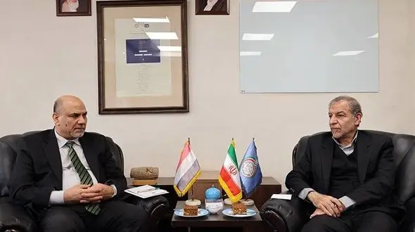 سفیر عراق در تهران: برای صدور دفترچه عبور گمرکی مسافران ایرانی و عراقی آماده‌ایم