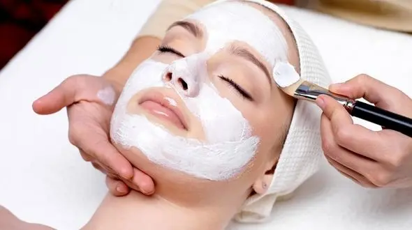 تهیه ماسک های طبیعی در خانه/ با کمترین هزینه ها زیبا شوید