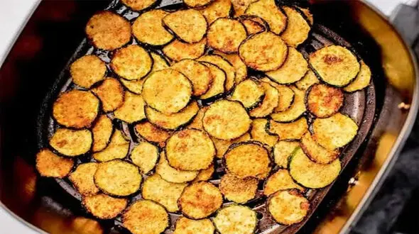 طرز تهیه چیپس کدو سبز؛ سالم ترین جایگزین چیپس‌ های پرروغن و شور کارخانه ای