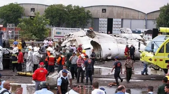 سقوط مرگبار هواپیما / همه مسافران کشته شدند + عکس / ونزوئلا