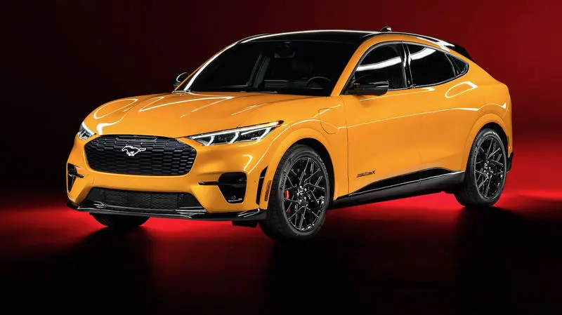 Ford Mustang Mach-E 2026