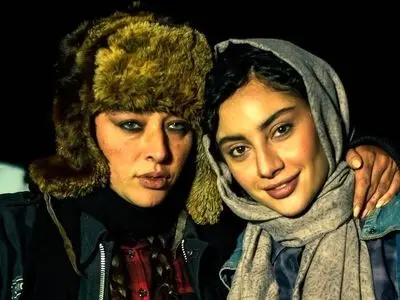 ترلان پروانه و آناهیتا درگاهی در اتاق گریم سریال «غربت» + عکس