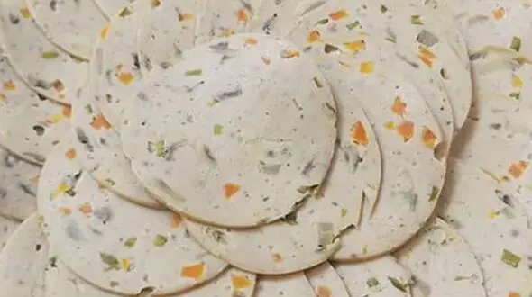 فیلم / آموزش تهیه کالباس خانگی بدون مواد نگهدارنده
