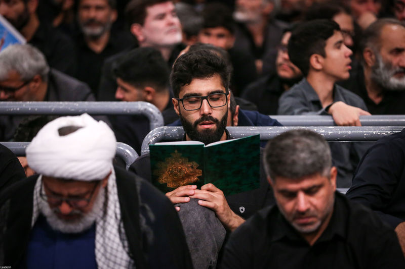 رهبر انقلاب حضرت آیت الله خامنه ای در مراسم بزرگداشت شهدای جنگ تحمیلی اخیر 7-5-1404