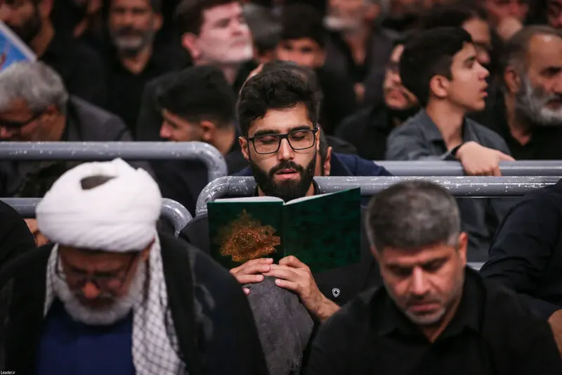 رهبر انقلاب حضرت آیت الله خامنه ای در مراسم بزرگداشت شهدای جنگ تحمیلی اخیر 7-5-1404
