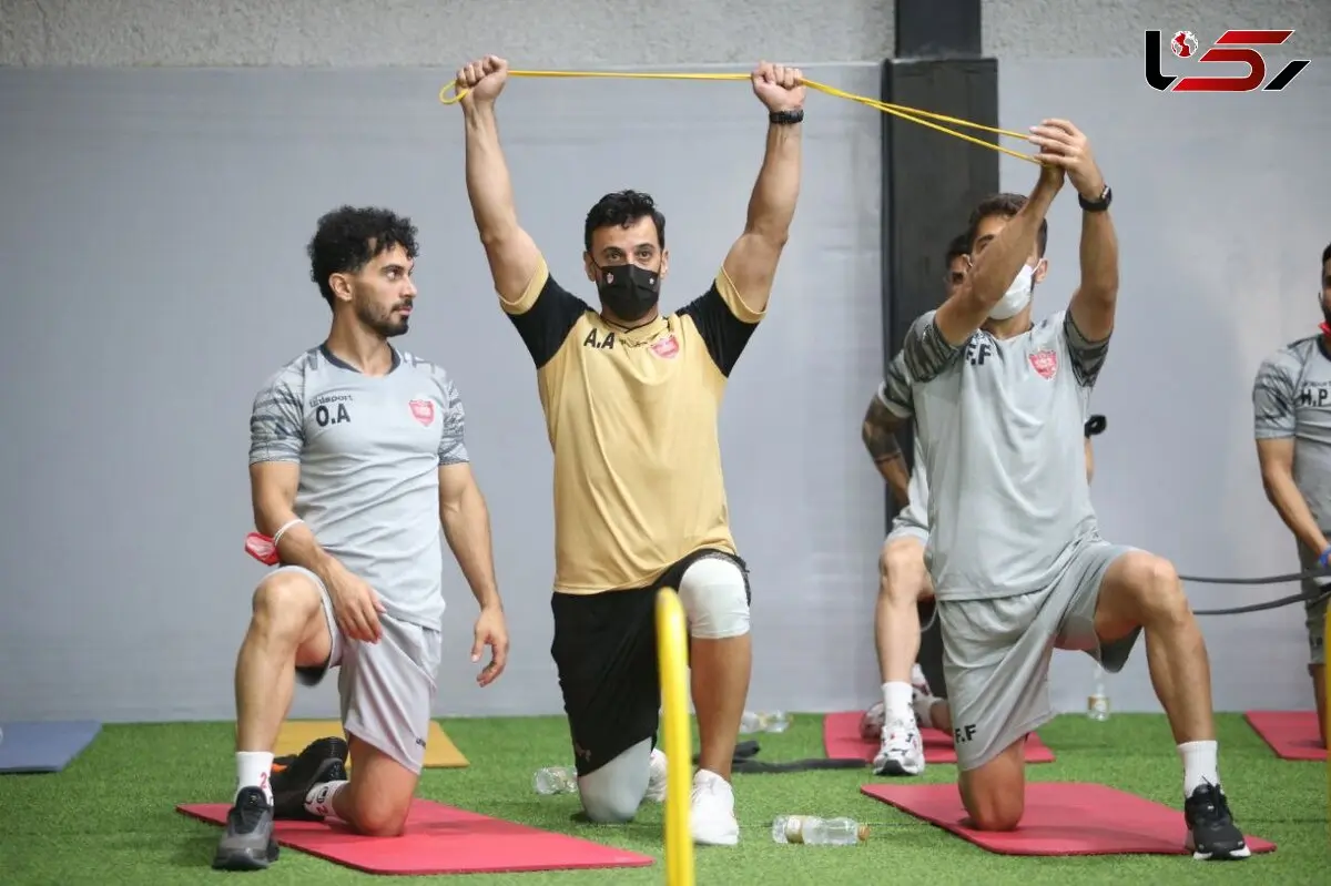 تمرین پرسپولیس در سالن سیدجلال