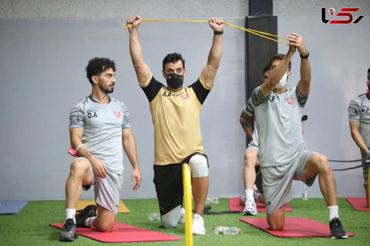 تمرین پرسپولیس در سالن سیدجلال