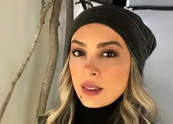 نگاهی به آرایش غلیظ و مدل موهایی که زیادی عجیب بودند! / تیپ تولدی حدیثه تهرانی خبرساز شد