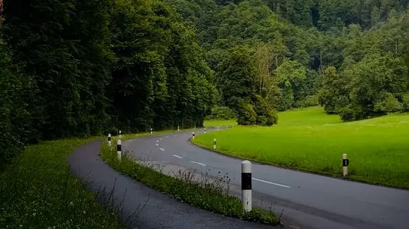 زندگی ساختن لحظه هاست