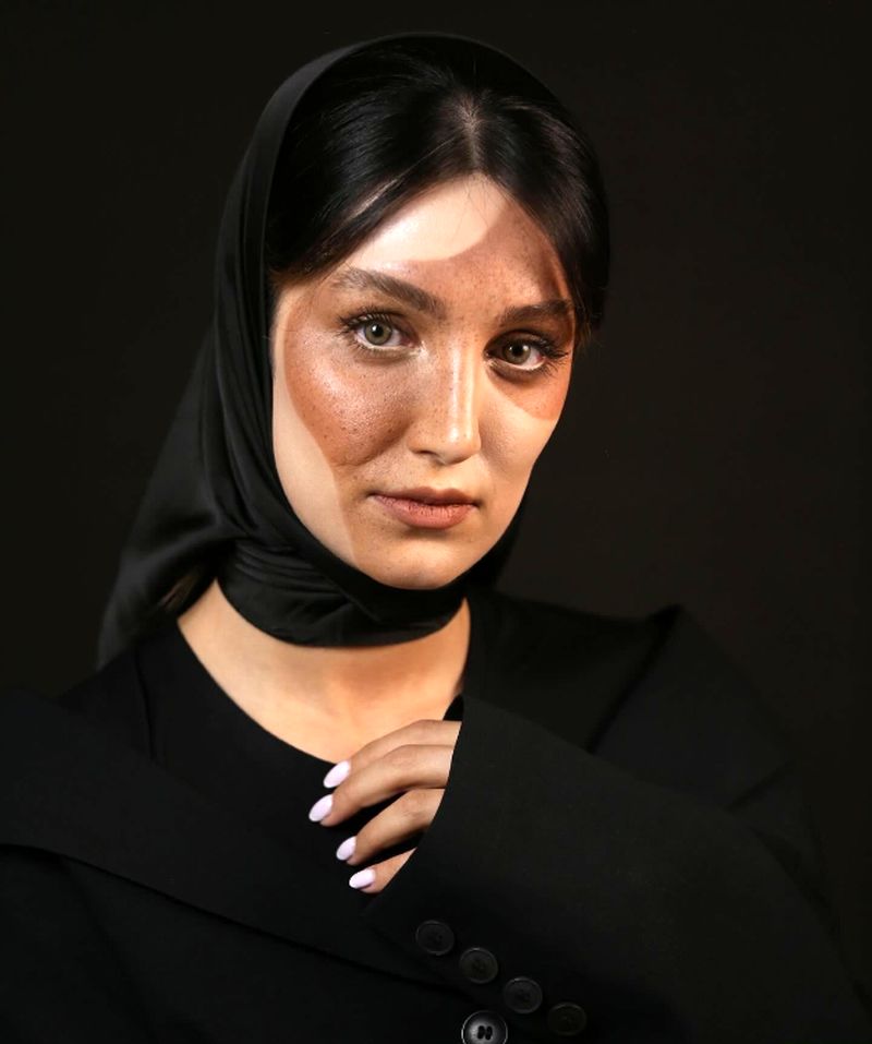 تصاویر | گریم عجیب زهرا (زارا) نادری‌فر بازیگر نقش «هوژان» در سریال «ناریا»