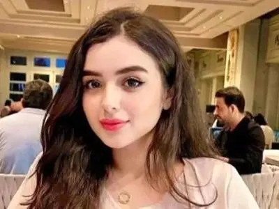 گریه های عاشق ترین فوتبالیست جام جهانی  / این دختر زیبا دلش را شکست ؟! / جواب نه تلخ به فوتبالیست عاشق پیشه