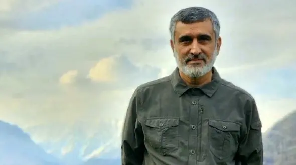 فیلم/ حاج آقا فهمیده بود که خونه رو زدند و اومده بودن طبقه بالاتر که تماس بگیرند که....؛ روایت همسر سردار حاجی‌زاده از شب سخت شهادت ایشان+ویدیو