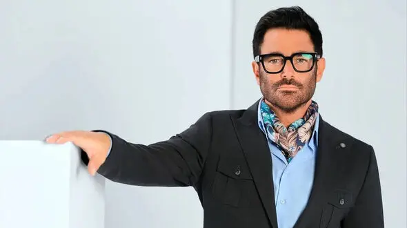 خانه لوکس محمدرضا گلزار و آیسان آقاخانی در دبی خبرساز شد؛ نمای خیره کننده برج محل اقامت این بازیگر را ببینید