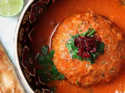 کوفته هلو شیرازی؛ غذای سنتی خوشمزه‌ ای که هیچ هلویی در آن نیست!