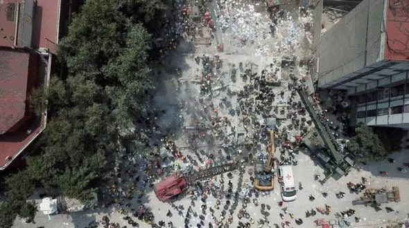 پایتخت مکزیک 1000 بار لرزید