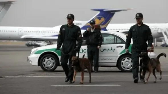 معده مسافر خارجی هواپیما پر از مخدر بلعی بود