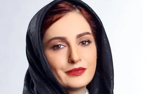 فیلم / شباهت 100 درصدی خانم فروشنده اسپانیایی به شقایق دهقان ! / خودش نیست یا مهاجرت کرده ؟!