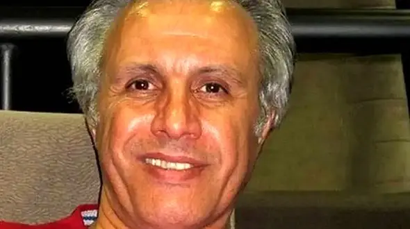  رونمایی از دختر و همسر واقعی و جوان عمو فیتیله ای / آقای بازیگر منتشر کرد ! 