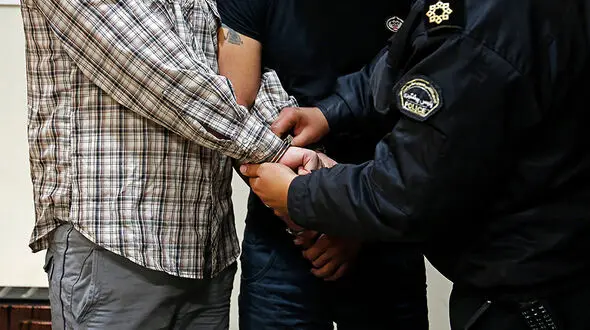  2 بدل انداز حرفه ای در آق قلا دستگیر شدند / یک بدل انداز در تعقیب است