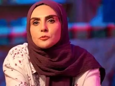 فیلم / درخشش لباس مجلسی شری سریال پایتخت در جشن عروسی آرام جعفری ...